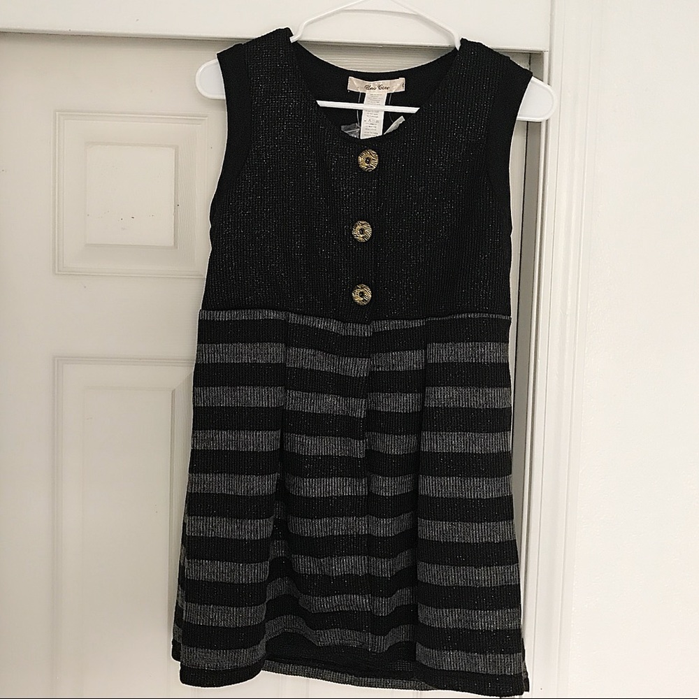 Sleeveless black/grey/gold top